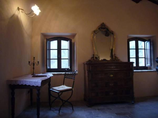 Villa Borgo Storico Cisterna Macerata Feltria Exterior foto