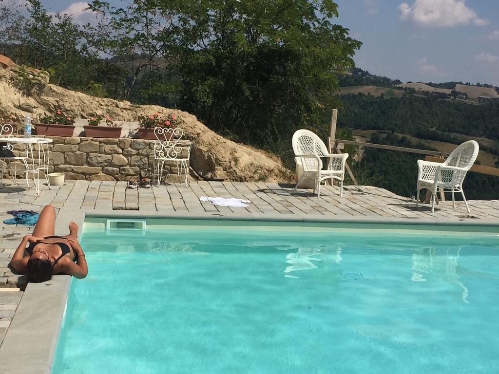 Villa Borgo Storico Cisterna Macerata Feltria Exterior foto