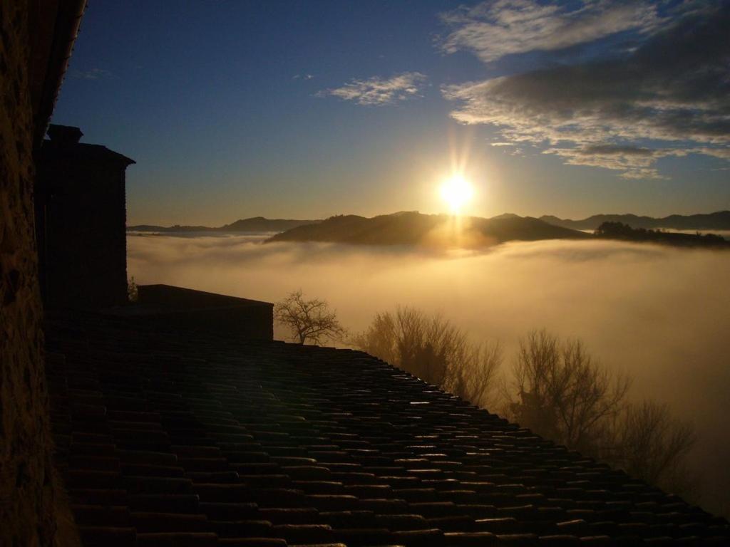 Villa Borgo Storico Cisterna Macerata Feltria Exterior foto